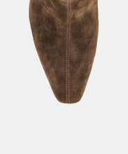 Load image into Gallery viewer, Dolce Vita Bennet Booties