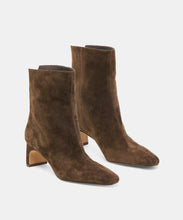 Load image into Gallery viewer, Dolce Vita Bennet Booties