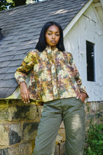Load image into Gallery viewer, Love the Label Wiley Top
