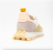 Load image into Gallery viewer, Oncept Osaka Elite Trainer