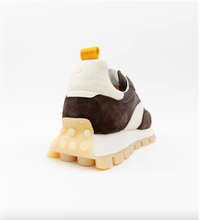 Load image into Gallery viewer, Oncept Osaka Elite Trainer