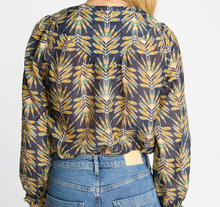 Load image into Gallery viewer, Caballero Sutton Top
