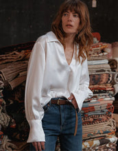 Load image into Gallery viewer, Cissa The Victorian