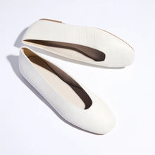 Load image into Gallery viewer, YOSI SAMRA Emerson Ballet Flat
