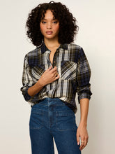 Load image into Gallery viewer, Sanctuary The City Plaid Shirt
