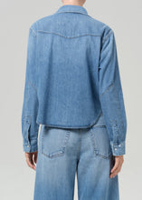 Load image into Gallery viewer, Citizens of Humanity Cropped Western Shirt
