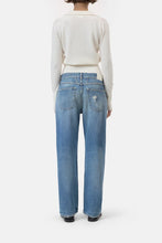 Load image into Gallery viewer, Closed Jonta Relaxed Jeans
