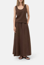 Load image into Gallery viewer, Closed Linen Maxi Skirt
