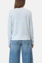 Load image into Gallery viewer, CLOSED Basic Long Sleeve (s)
