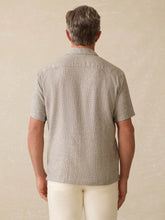 Load image into Gallery viewer, Faherty Short-Sleeve Breeze Camp Shirt - Stone Coast
