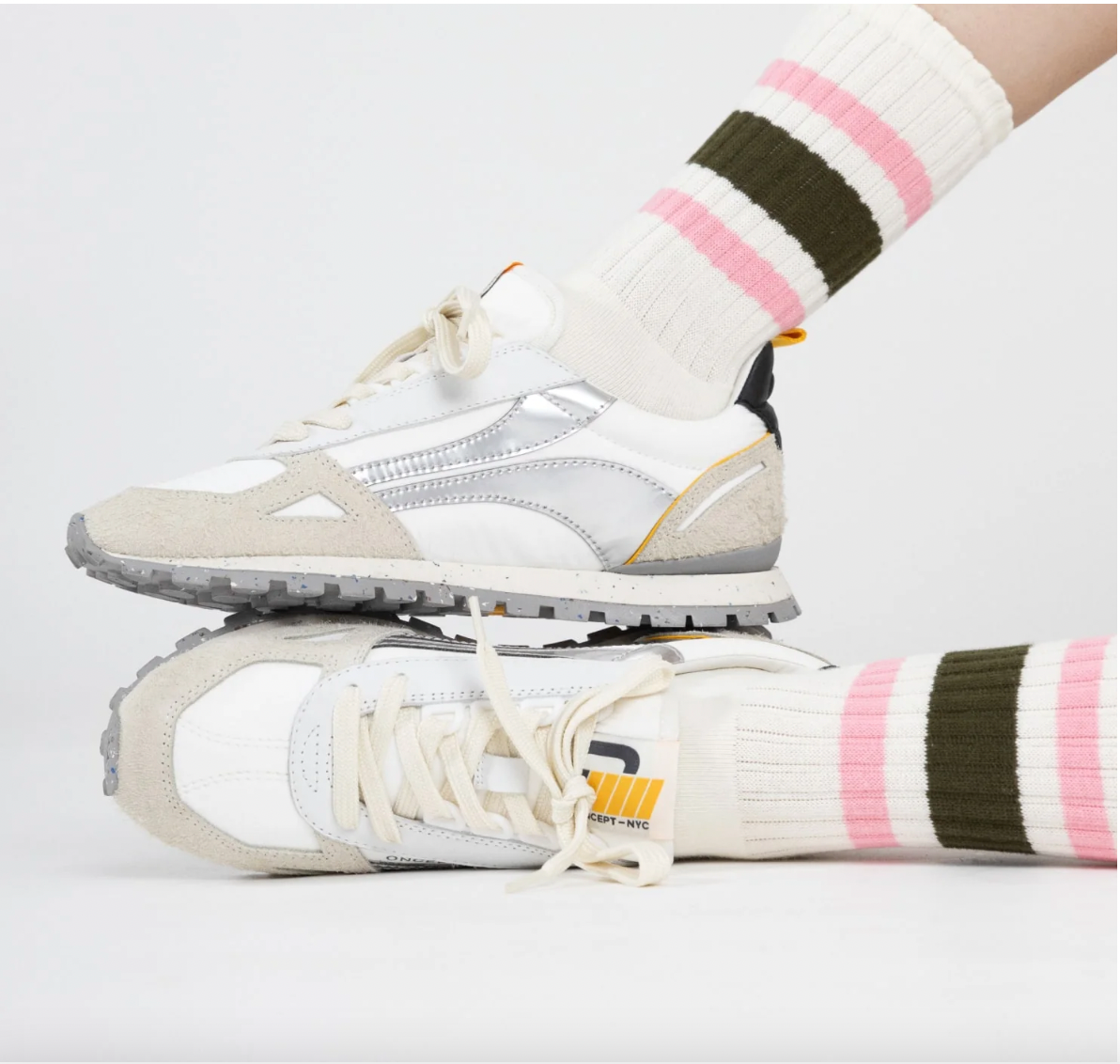 Sneaker stores toronto sales