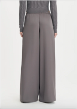 Load image into Gallery viewer, Favorite Daughter Effortless WIde Leg Pant
