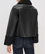 Load image into Gallery viewer, Rails Dria Jacket
