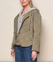 Load image into Gallery viewer, Stateside Quilted Hooded Jacket
