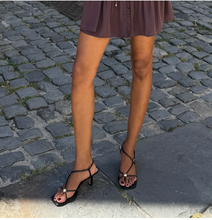 Load image into Gallery viewer, Dolce Vita Mylee Heels
