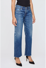 Load image into Gallery viewer, Moussy Needham Low-rise Straight Leg

