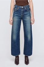 Load image into Gallery viewer, Moussy Harlem SIde Line Cocoon
