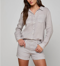 Load image into Gallery viewer, L'agence Isla Linen Shirt
