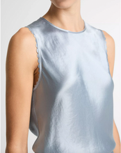 Load image into Gallery viewer, Vince Scallop-Detail Satin Shell
