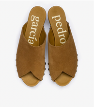 Load image into Gallery viewer, Pedro Garcia Nain Clog
