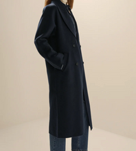 Load image into Gallery viewer, Favorite Daughter Luca Coat
