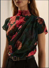 Load image into Gallery viewer, Favorite Daughter Graceful Top
