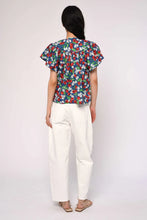 Load image into Gallery viewer, Love the Label Kinsley Top
