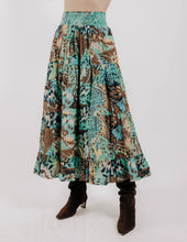 Load image into Gallery viewer, Love The Label Luelle Skirt
