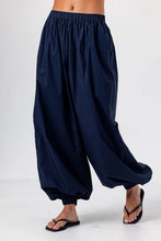 Load image into Gallery viewer, Sundays Elisse Joggers
