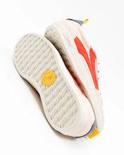 Load image into Gallery viewer, Oncept Fez Retro Sneaker
