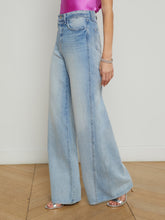 Load image into Gallery viewer, L&#39;AGENCE Beau High Rise T-Seam Wide Leg
