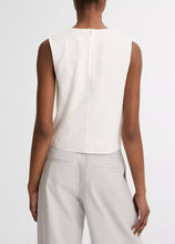 Load image into Gallery viewer, Vince Linen Crew Neck Shell
