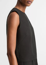 Load image into Gallery viewer, Vince Linen Crew Neck Shell
