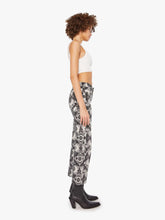 Load image into Gallery viewer, MOTHER The MId Rise Rambler Zip Ankle
