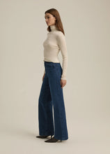 Load image into Gallery viewer, Favorite Daughter The Mischa Super High Rise Denim
