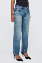 Load image into Gallery viewer, MOUSSY Maytown Low-rise Straight
