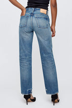 Load image into Gallery viewer, MOUSSY Maytown Low-rise Straight
