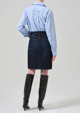Load image into Gallery viewer, Citizens of Humanity Etta Pencil Skirt
