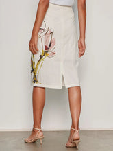 Load image into Gallery viewer, Sanctuary Spring Fleur Pencil Skirt
