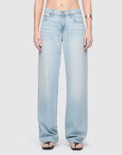 Load image into Gallery viewer, RE/Done Loosie Jean
