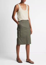 Load image into Gallery viewer, Vince Low-Rise Utility Cargo Skirt
