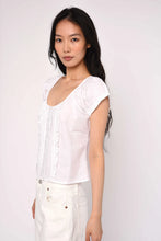 Load image into Gallery viewer, Love the Label Vanda Top
