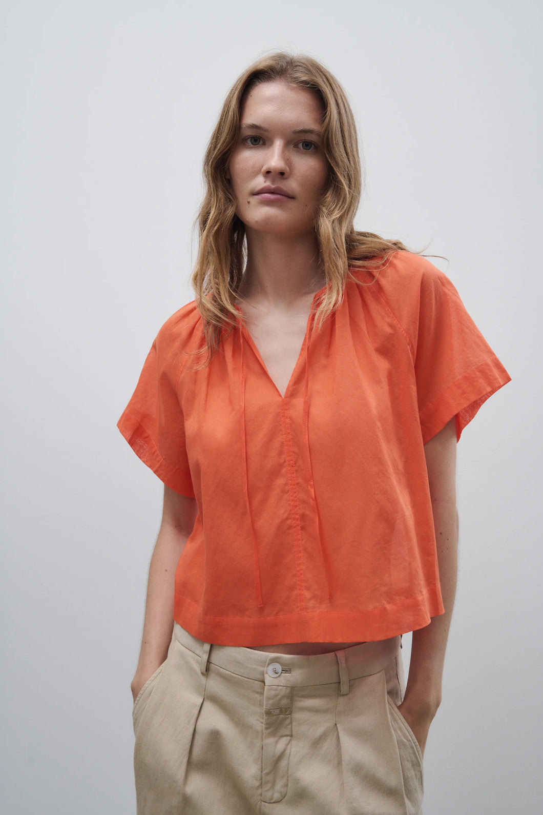 CLOSED Gathered Top