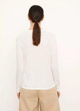 Load image into Gallery viewer, Vince Essential Long Sleeve Crew Neck Tee
